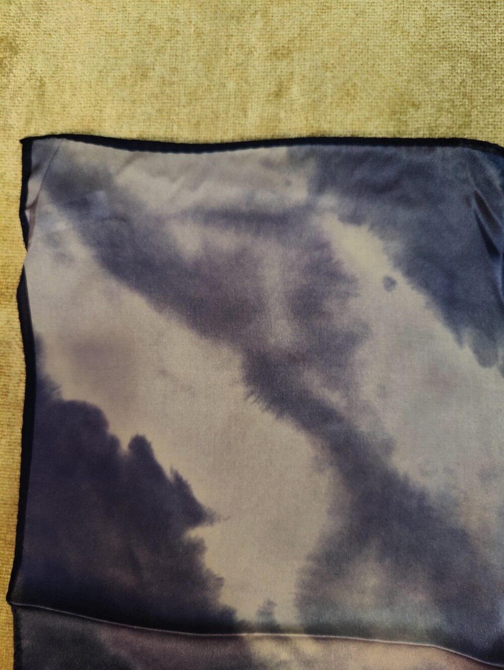 Vintage United Airlines Silk Tie-Dye Print Square Scarf, 21" x 21" - Picture 2 of 11